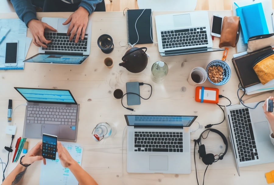 协同办公自动化软件如何做团队管理 能掌握同事工作